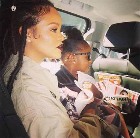 Голое фото Рианны возмутило поклонников