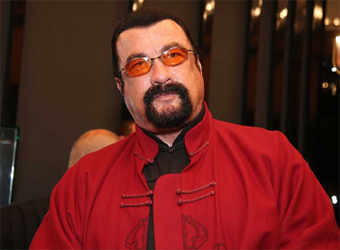 Стивен Сигал приехал за российским паспортом