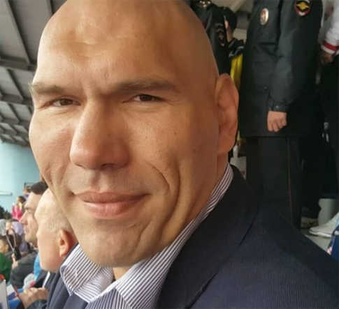 Поклонники Валуева беспокоятся за детей