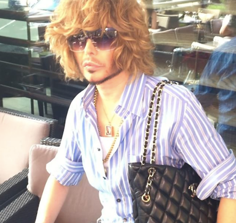 На Сергея Зверева напал маньяк с ножом