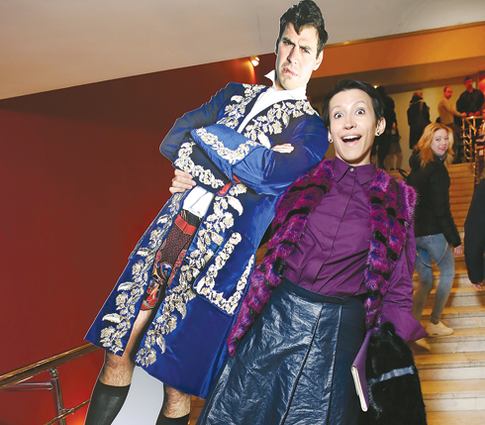 Елена Борщева похитила Дмитрия Дюжева