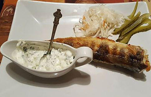 Жареная рыба с соусом тартар