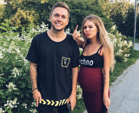 У Соколовского и Дакоты родилась девочка