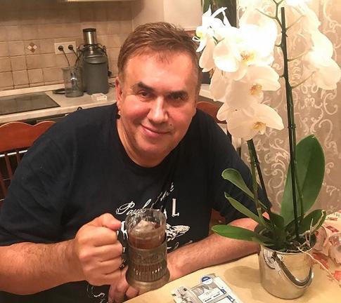 Садальский высмеял Баскова и Лопыреву