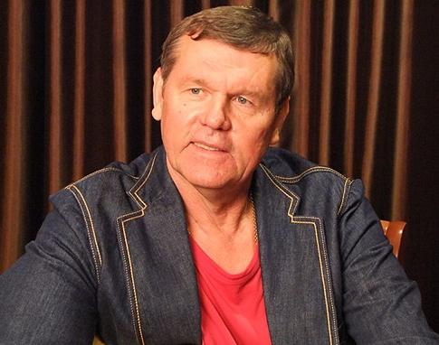 Александр Новиков собрался отсудить €1 млн у «Первого канала» за ложь и клевету