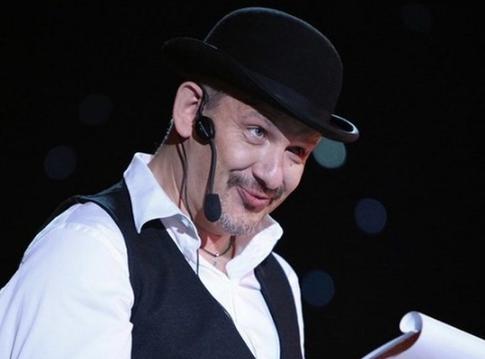 СК проверил сообщения об отказе медиков явиться по вызову друзей Марьянова