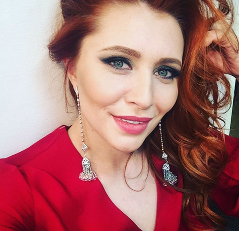 Звезда «Голоса» объявила о помолвке