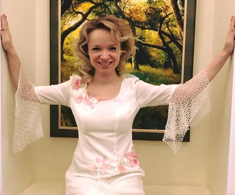 В Сети появился постельный снимок Цымбалюк-Романовской с фотографом