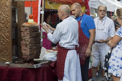 Покупайте шаурму в проверенных местах