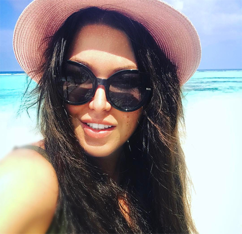 Ирина Дубцова интригует снимком топлес