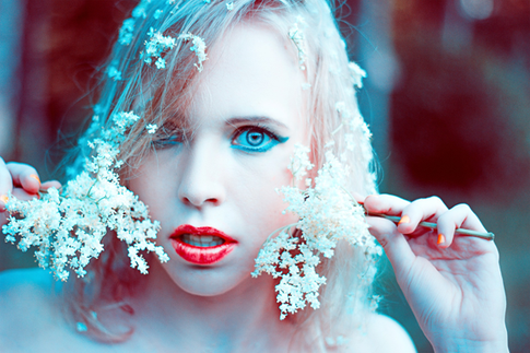 Сбросим стильные оковы: тренды 90-х, которые будут актуальны этой весной