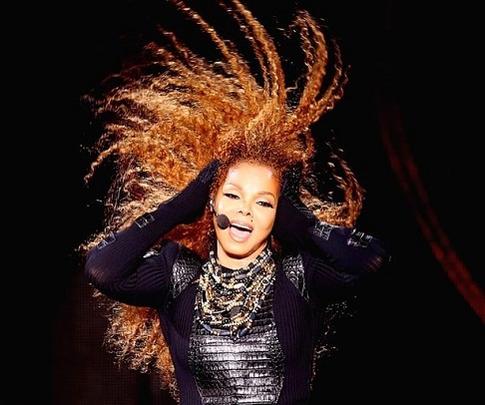 Джанет Джексон впервые показала сына