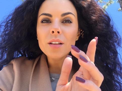 Настя Каменских обнажила душу и тело