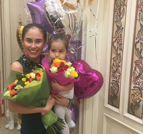 Илана Юрьева устроила дочери званый ужин