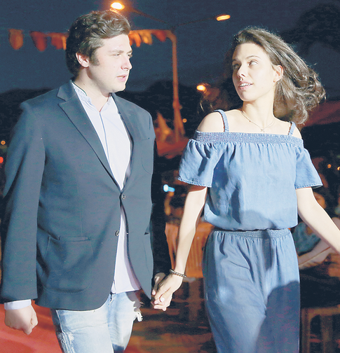 Илья Учитель вышел в свет с дочерью Тодоровского