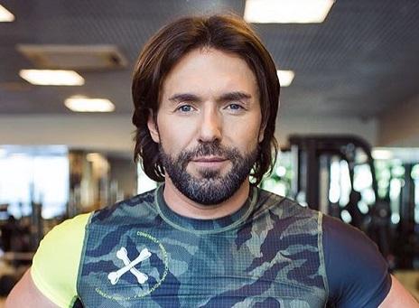 Андрею Малахову пришлось просить прощения у жены за бурный пятничный вечер