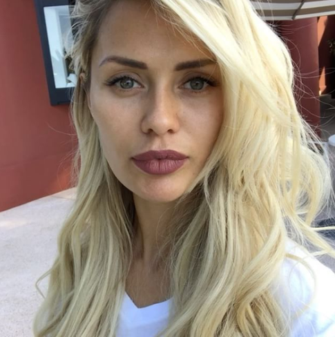 Боня познакомилась с самым привлекательным преступником в Каннах