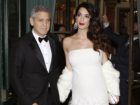 Жена подарила Джорджу Клуни двойняшек