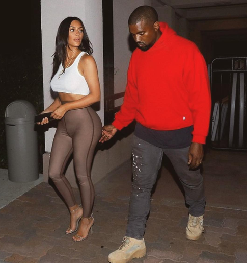 В январе у Кардашьян и Уэста появится третий ребенок