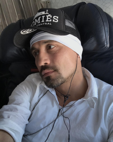 Билан опроверг новость о своем лечении в Африке