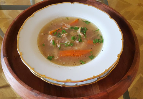 Куриный суп с сушеными белыми грибами