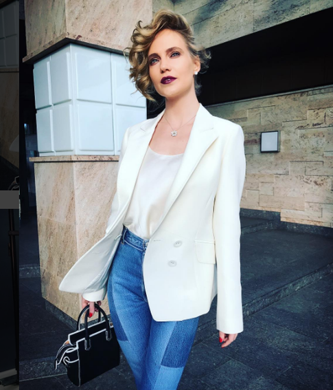 Глюк`oZa показала подписчикам свою «темную сторону»