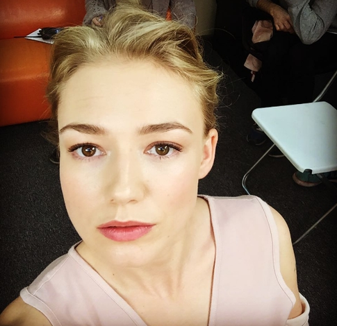 30-летняя Акиньшина похвалилась фигурой в купальнике