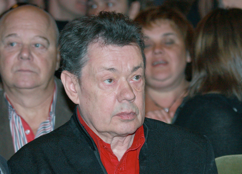 Караченцов прошел несколько курсов химиотерапии