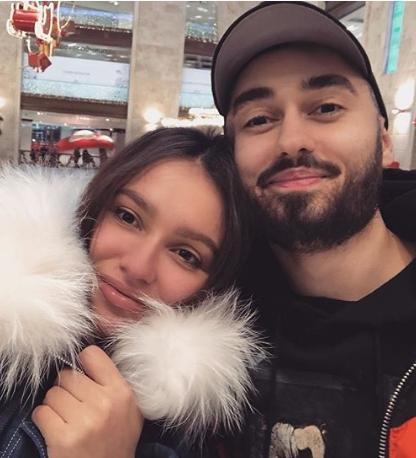 Рэпер Мот показал поклонникам первенца