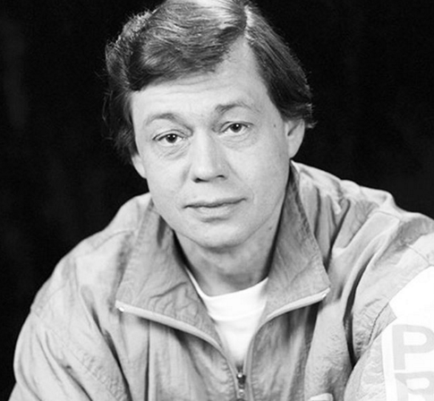 «Я тебя никогда не забуду»: звезды скорбят о Николае Караченцове