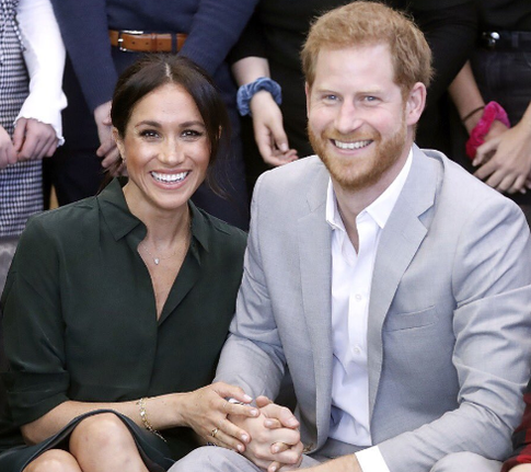 Принц Гарри и Меган Маркл получили няню «в наследство» от Джессики Альбы