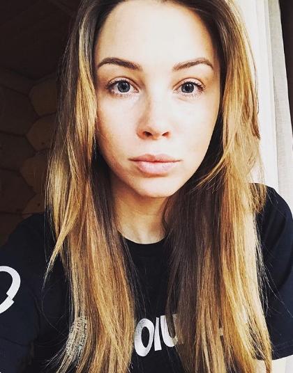 Беременную жену Диброва срочо прооперировали