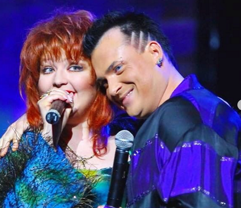 Юлиан перестал скрывать роман с Анастасией