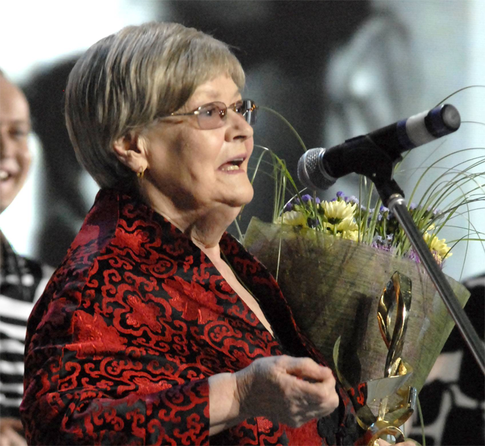 Вдова Леонида Гайдая попала в больницу