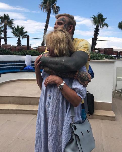 Сын Елены Яковлевой сообщил, что он больше не мужчина