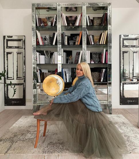 Рудковская повторила поступок Брежневой