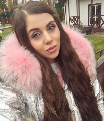 Рапунцель из «Дома−2» скрывает от матери имя будущего ребенка