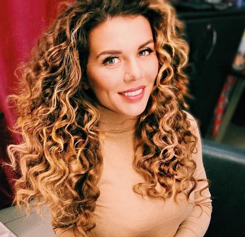 Алые розы для Анны Седоковой