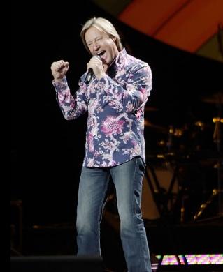 Поклонники не узнали Харатьяна