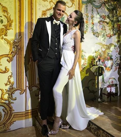 Тарасов опубликовал фото с беременной Костенко