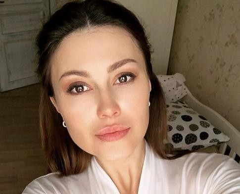 Телеведущая Ольга Ушакова стала многодетной матерью