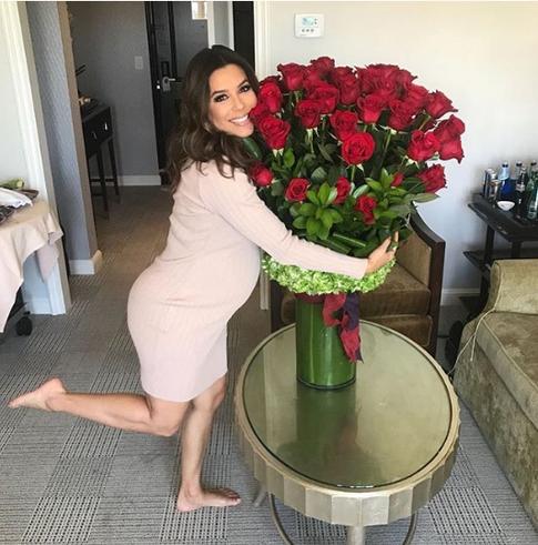 Ева Лонгория стала обладательницей именной звезды на Аллее славы