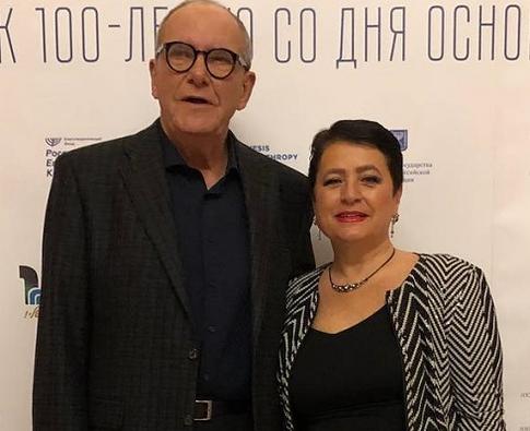 Эммануил Виторган позволил разглядеть новорожденную дочь