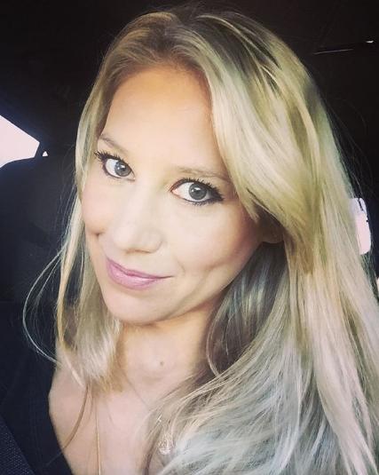 Курникова удивила фолловеров своей формой во время беременности