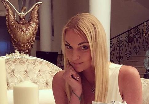 Шпагаты Волочковой становятся все круче