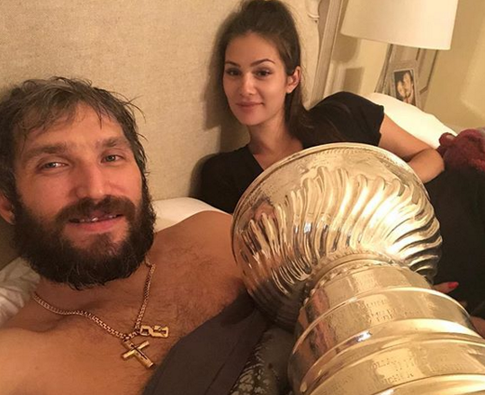 Овечкин и Шубская подыскивают няню для первенца