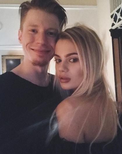 Жену Никиты Преснякова поздравляют с беременностью