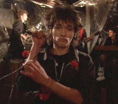 Документы Виктора Цоя уйдут с молотка за несколько миллионов