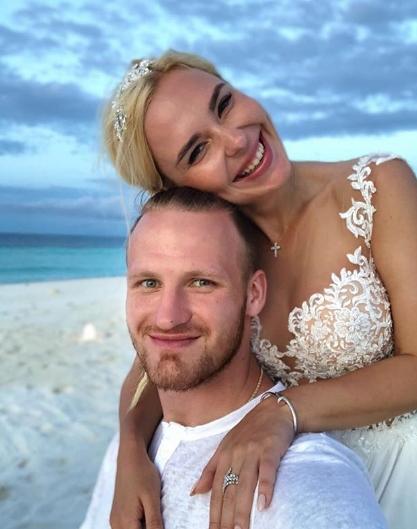 Муж Пелагеи впервые обнародовал фото полуторагодовалой дочки