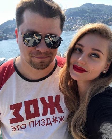 Кристина Асмус почтила память свекра